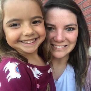 Meet your Posher, Kendra